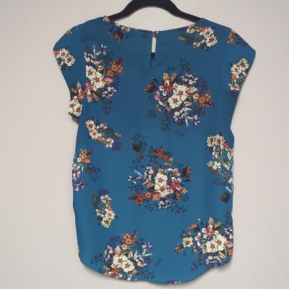 aliceblue Blue Floral Short Sleeve Blouse - Picture 5 of 6